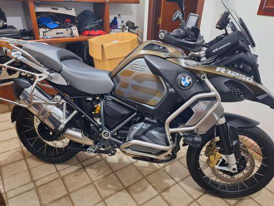 BMW-R 1250 GS ADVENTURE PREMIUM + EXCLUSIVE BMW-R 1250 GS ADVENTURE PREMIUM + EXCLUSIVE-2020