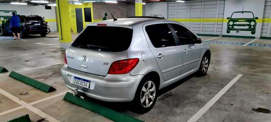 PEUGEOT-307-2010