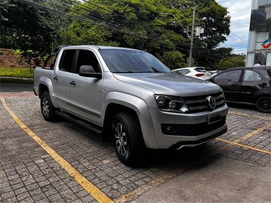 VOLKSWAGEN AMAROK 2.0 DARK LABEL 4X4 CD 16V TURBO INTERCOOLER DIESEL 4P AUTOMÁTICO