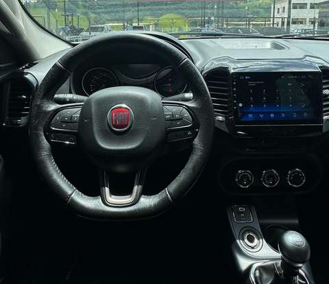 FIAT-TORO-2017