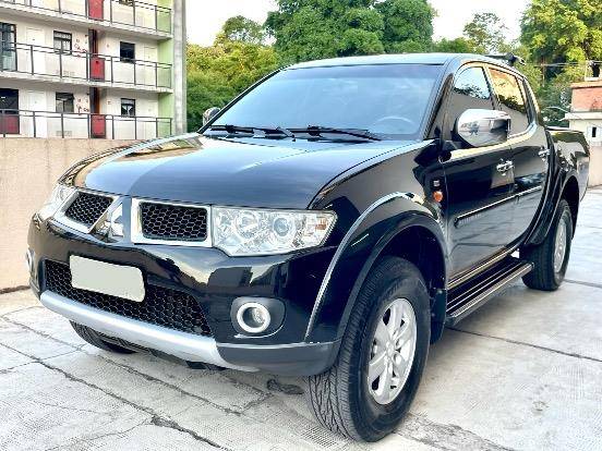 MITSUBISHI L200 TRITON 3.5 HPE 4X4 CD V6 24V FLEX 4P AUTOMÁTICO