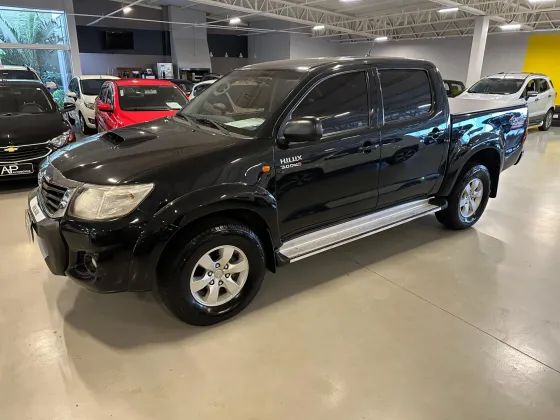 TOYOTA HILUX 3.0 SR 4X4 CD 16V TURBO INTERCOOLER DIESEL 4P AUTOMÁTICO