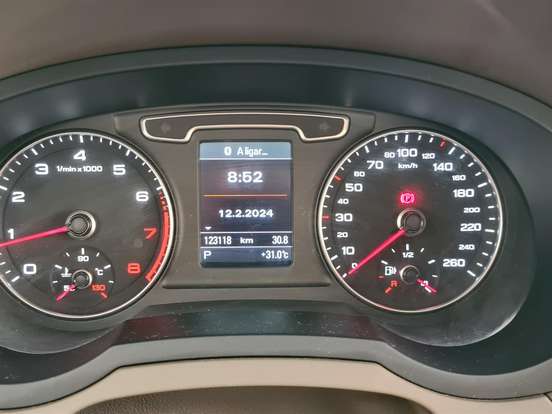 AUDI-Q3-2.0 TFSI AMBIENTE QUATTRO 4P GASOLINA S TRONIC AUDI-Q3-2013