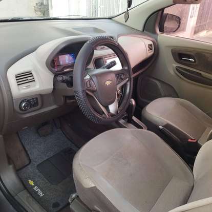 CHEVROLET-SPIN-2013