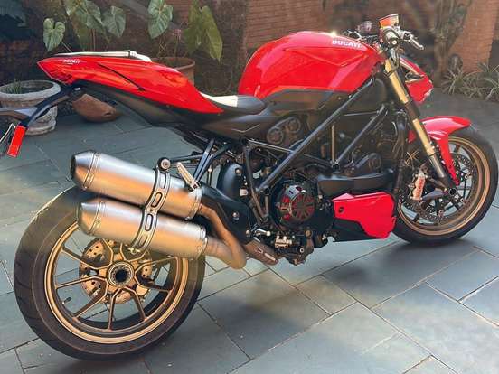 DUCATI-STREETFIGHTER S DUCATI-STREETFIGHTER S-2009