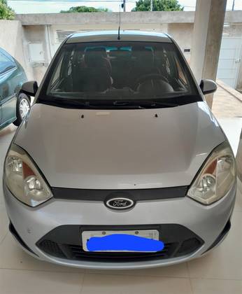 FORD FIESTA 1.6 ROCAM SEDAN 8V FLEX 4P MANUAL