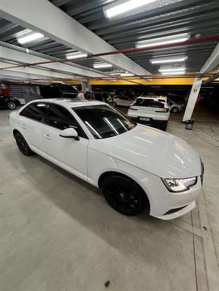 AUDI-A4-2.0 TFSI AMBIENTE GASOLINA 4P S TRONIC AUDI-A4-2018