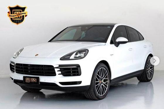 PORSCHE CAYENNE 3.0 V6 E-HYBRID COUPÉ AWD TIPTRONIC S