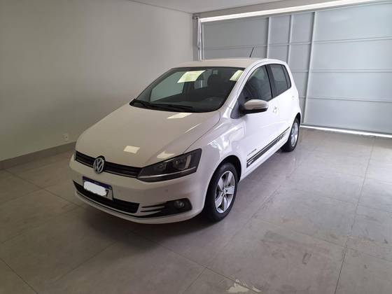 VOLKSWAGEN FOX 1.0 MPI COMFORTLINE 12V FLEX 4P MANUAL