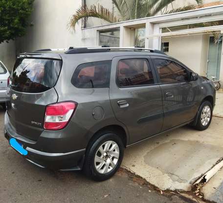 CHEVROLET-SPIN-1.8 LTZ 8V FLEX 4P AUTOMÁTICO CHEVROLET-SPIN-2013
