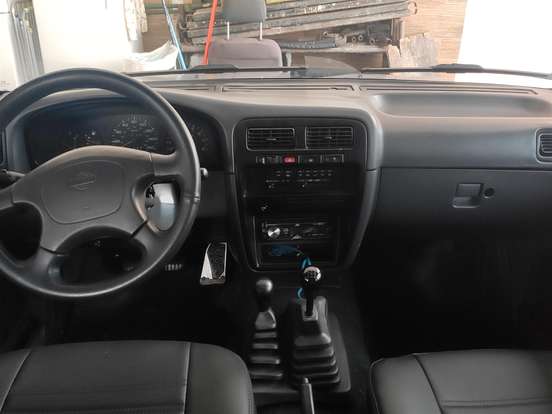 NISSAN-PATHFINDER-1994