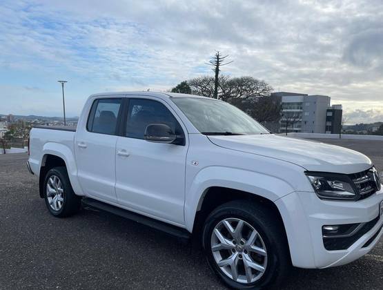 VOLKSWAGEN AMAROK 3.0 V6 TDI DIESEL HIGHLINE CD 4MOTION AUTOMÁTICO