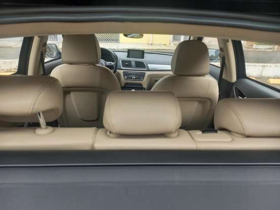 AUDI-Q3-2015