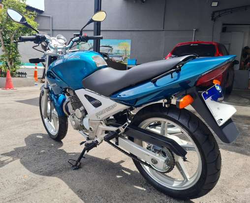HONDA-CBX 250 TWISTER-2003