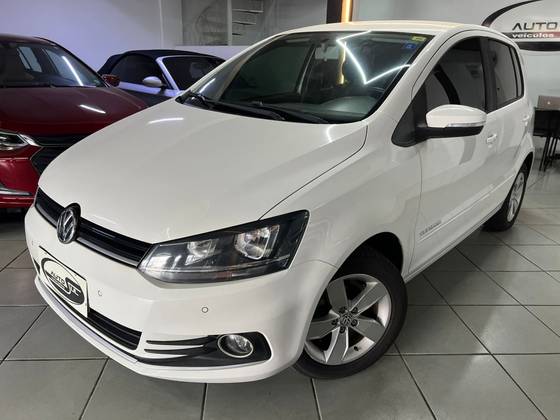 VOLKSWAGEN FOX 1.0 MPI COMFORTLINE 12V FLEX 4P MANUAL