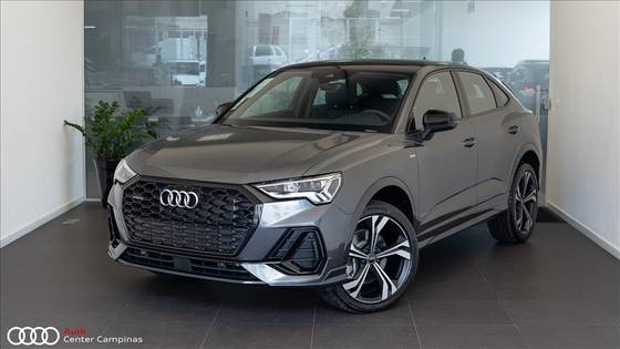 AUDI Q3 2.0 40 TFSI GASOLINA SPORTBACK PERFORMANCE BLACK QUATTRO TIPTRONIC