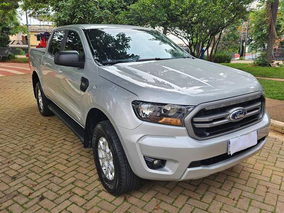 FORD RANGER 2.2 XLS 4X2 CD 16V DIESEL 4P AUTOMÁTICO