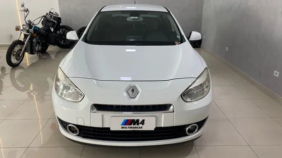 RENAULT FLUENCE 2.0 PRIVILÉGE 16V FLEX 4P AUTOMÁTICO