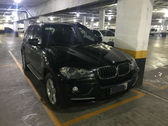 BMW-X5-2009
