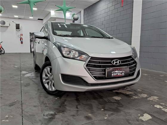 HYUNDAI HB20S 1.6 COMFORT PLUS 16V FLEX 4P MANUAL