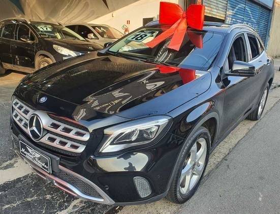 MERCEDES-BENZ GLA 200 1.6 CGI FLEX ADVANCE 7G-DCT