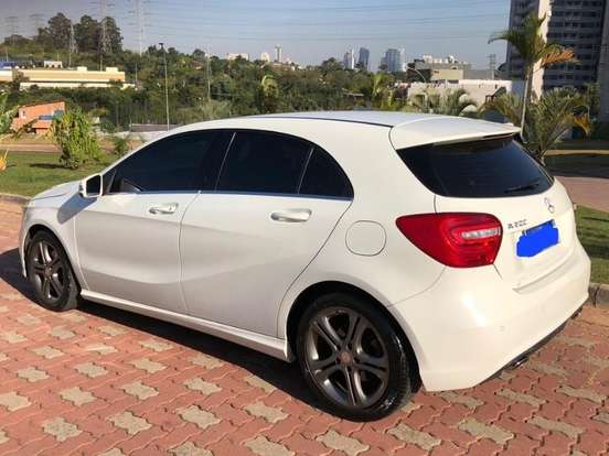 MERCEDES-BENZ-A 200-1.6 TURBO URBAN 16V GASOLINA 4P AUTOMÁTICO MERCEDES-BENZ-A 200-2014