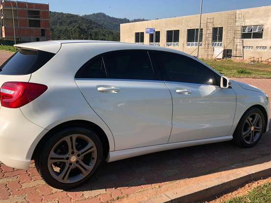 MERCEDES-BENZ-A 200-1.6 TURBO URBAN 16V GASOLINA 4P AUTOMÁTICO MERCEDES-BENZ-A 200-2014
