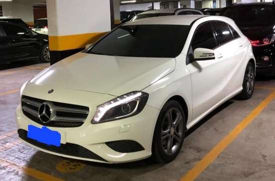 MERCEDES-BENZ-A 200-2014