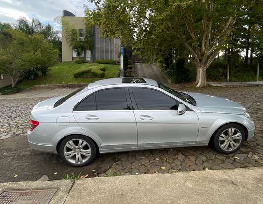 MERCEDES-BENZ-C 200-1.8 CGI AVANTGARDE 16V GASOLINA 4P AUTOMÁTICO MERCEDES-BENZ-C 200-2010