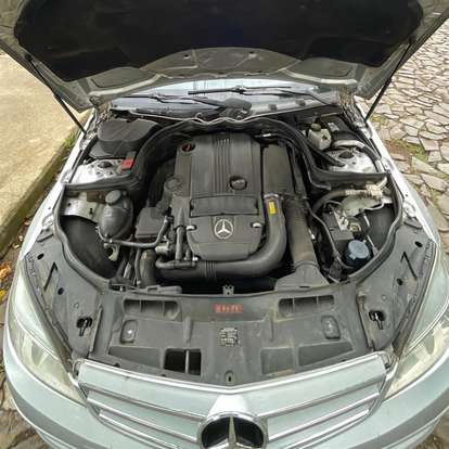 MERCEDES-BENZ-C 200-2010