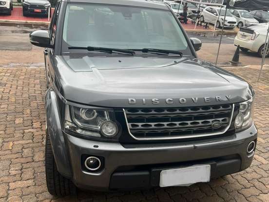 LAND ROVER-DISCOVERY 4-3.0 SE 4X4 V6 24V BI-TURBO DIESEL 4P AUTOMÁTICO LAND ROVER-DISCOVERY 4-2015