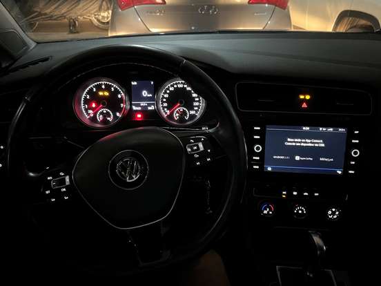 VOLKSWAGEN-GOLF-1.0 200 TSI TOTAL FLEX COMFORTLINE TIPTRONIC VOLKSWAGEN-GOLF-2018
