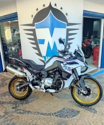 BMW F 850 GS ADVENTURE PREMIUM BMW F 850 GS ADVENTURE PREMIUM