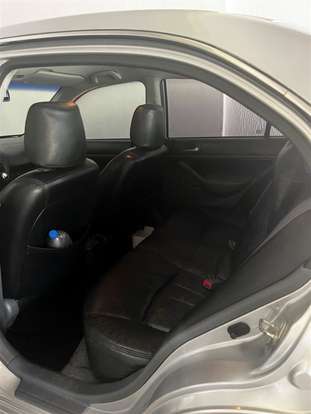 HONDA-CIVIC-2005