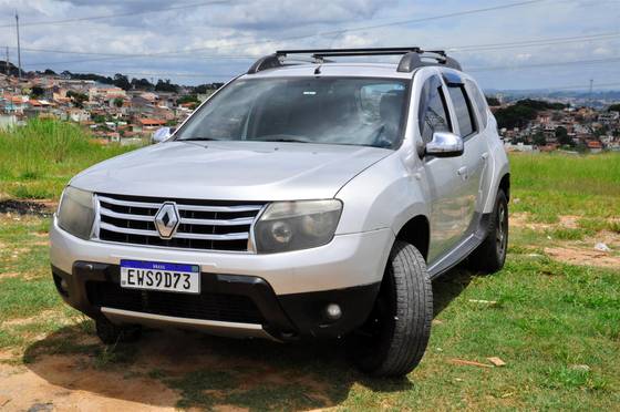 RENAULT DUSTER 2.0 DYNAMIQUE 4X4 16V FLEX 4P MANUAL