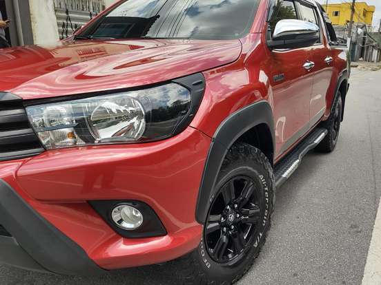 TOYOTA-HILUX-2.8 SR CHALLENGE 4X4 CD 16V DIESEL 4P AUTOMÁTICO TOYOTA-HILUX-2018