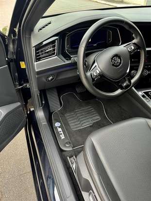 VOLKSWAGEN-JETTA-1.4 250 TSI TOTAL FLEX R-LINE TIPTRONIC VOLKSWAGEN-JETTA-2018