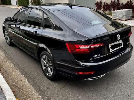VOLKSWAGEN-JETTA-1.4 250 TSI TOTAL FLEX R-LINE TIPTRONIC VOLKSWAGEN-JETTA-2018
