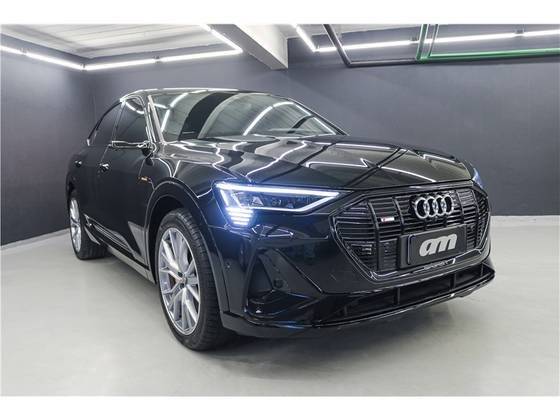 AUDI E-TRON ELÉTRICO SPORTBACK PERFORMANCE BLACK QUATTRO