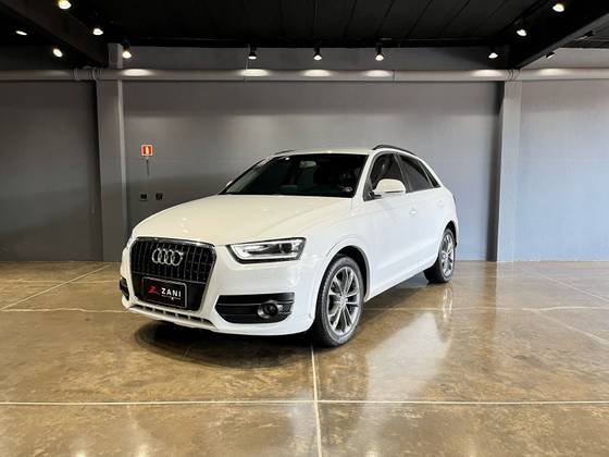 AUDI Q3 2.0 TFSI AMBIENTE QUATTRO 4P GASOLINA S TRONIC