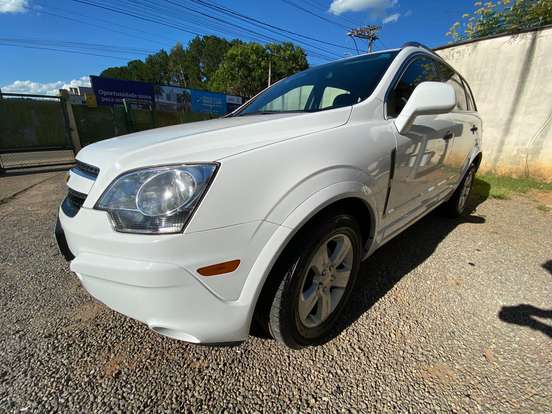 CHEVROLET-CAPTIVA-2014