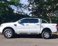 FORD RANGER 3.2 XLT 4X4 CD 20V DIESEL 4P AUTOMÁTICO FORD RANGER 3.2 XLT 4X4 CD 20V DIESEL 4P AUTOMÁTICO