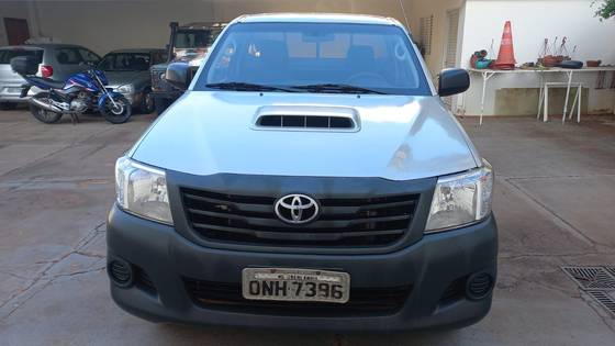 TOYOTA HILUX 3.0 4X4 CS CHASSI 16V TURBO INTERCOOLER DIESEL 2P MANUAL