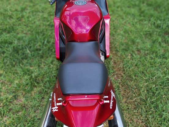 HONDA-CBR 1100XX SUPER BLACKBIRD HONDA-CBR 1100XX SUPER BLACKBIRD-1999