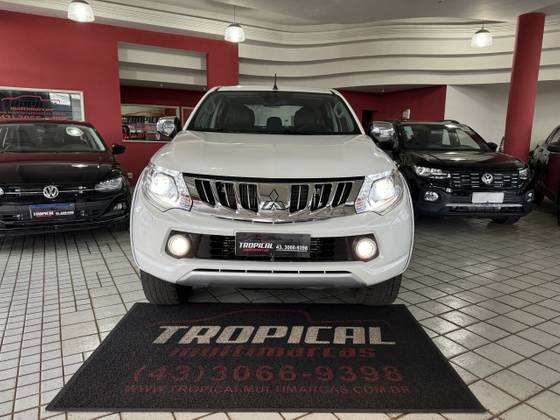 MITSUBISHI L200 TRITON 2.4 16V TURBO DIESEL SPORT HPE TOP CD 4P 4X4 AUTOMÁTICO