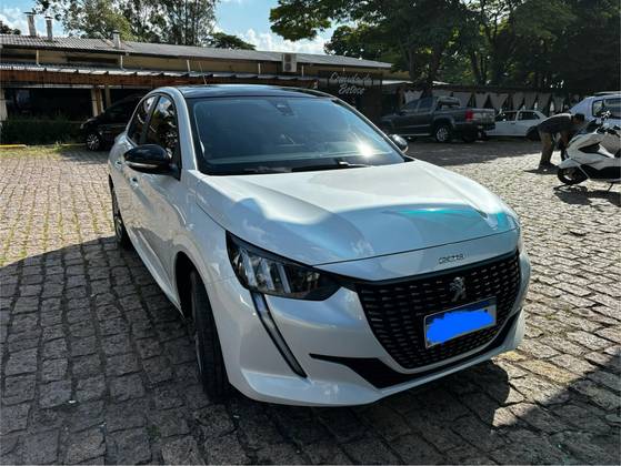 PEUGEOT 208 1.6 16V FLEX GRIFFE AT6