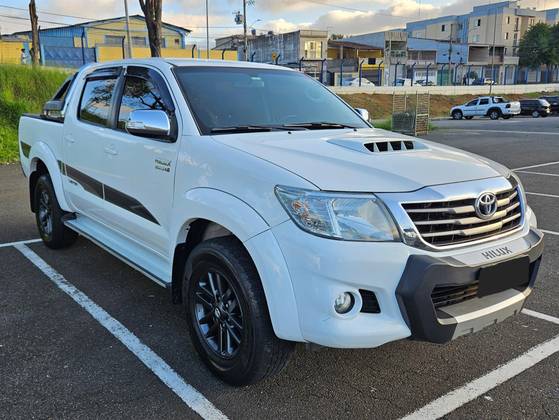 TOYOTA HILUX 3.0 SRV LIMITED EDITION 4X4 CD 16V TURBO INTERCOOLER DIESEL 4P AUTOMÁTICO