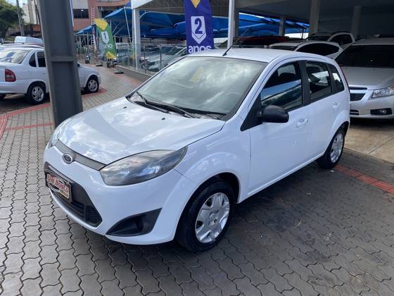 FORD FIESTA 1.0 ROCAM HATCH 8V FLEX 4P MANUAL