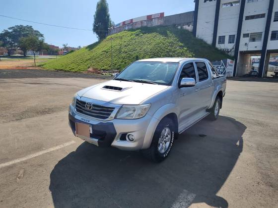 TOYOTA HILUX 3.0 SRV 4X4 CD 16V TURBO INTERCOOLER DIESEL 4P AUTOMÁTICO