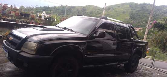 CHEVROLET-S10-2.8 EXECUTIVE 4X4 CD 12V TURBO INTERCOOLER DIESEL 4P MANUAL CHEVROLET-S10-2004